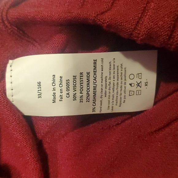 Bolide I... Long Slv Burgandy Sz XS (XL?) Sweater With Unique Design Bottom Hem - Picture 8 of 11